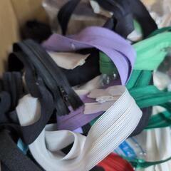 ボタン　ファスナー等の画像