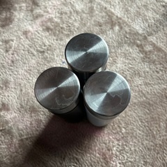 小さな水筒，一つあたりの金額です。の画像