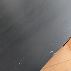 IKEAで買ったデスクの画像