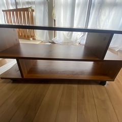 テレビ台の画像