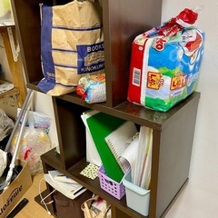 変わったデザイン　カラーボックス/ 棚の画像