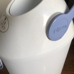 オムツ入れの画像