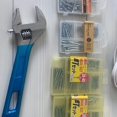 家にある不要なものの画像