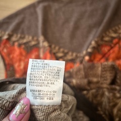 ノースリーブ　MからL 羽　ブラウン　茶色　ラメ　Tシャツの画像