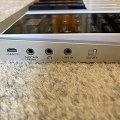 電子ピアノの画像