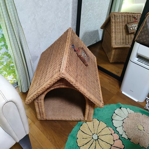 ペット小屋　ラタン 籐　室内用　小型・中型犬　幅62cm　奥行き 74cm　高さ 65cm