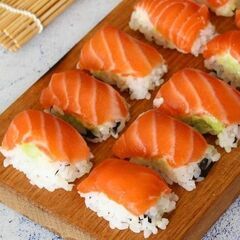 一緒におすし食べましょう！ - 熊本市