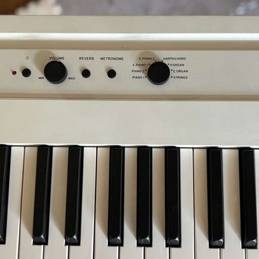 KORG Liano L1SP スタンド付き 電子ピアノ パールホワイト