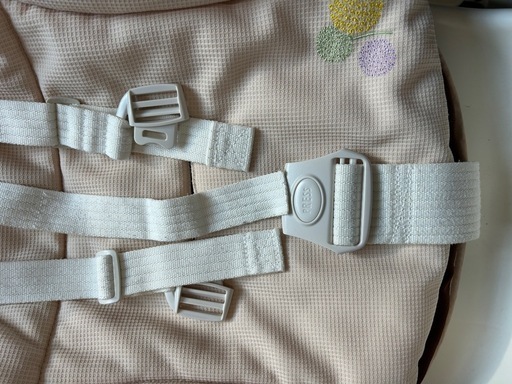 combi 電動ハイローチェア