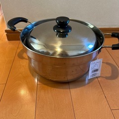 未使用　ふきこぼれにくい大きめ両手鍋
