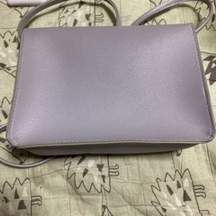 ショルダーバッグの画像