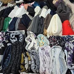 はぎれ　パート2　素材いろいろ　布ぞうりなどにいかがでしょうかの画像