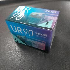 マクセル 録音用 カセットテープ 90分 UR-90N5P 5本パック maxell URシリーズ カセット テープ 録音時間90分 片側45分 ノーマルポジション 出し入れ楽々厚型ケース 大きくて見やすいタイトル面 5本セット

の画像