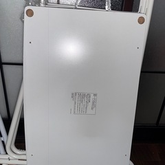 【2月17日まで】机と椅子セットの画像