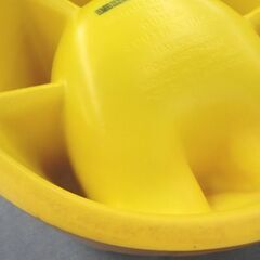 Bumbo ベビーチェア イエロー 赤ちゃん用椅子 バンボ いす イス 西岡店の画像