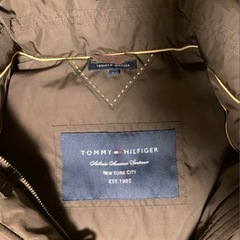 TOMMY ダウンベストの画像