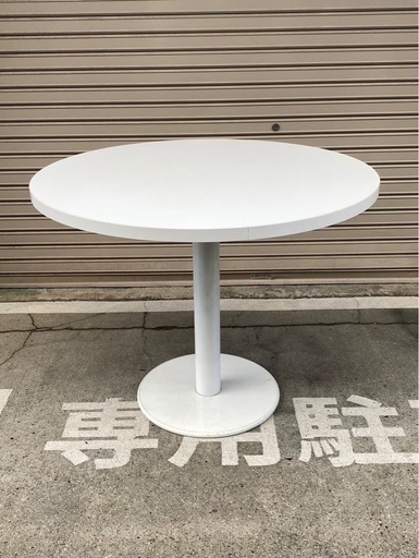A292◆お持ち帰り特価◆カフェテーブル90φとオリバーホワイトチェア4脚◆