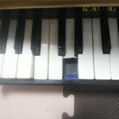 【鍵盤3本不可】カワイピアノの画像