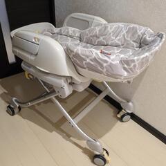 ゆらゆら　赤ちゃん　ベビーベッド　イス　手動　combi　の画像