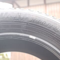 ヨコハマスタッドレスタイヤ４本の画像