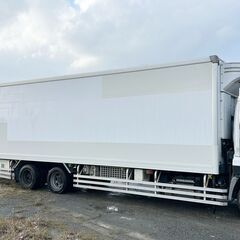 6.4坪/外寸長さ960+40cm.高さ280cm、大型保冷コンテナ、床鉄板張り (ガレージ.仮設事務所.倉庫.ワークスペース.コンテナハウス改造) 福岡発の画像