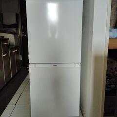 小型冷蔵庫121㍑美品