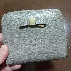FURLA お財布