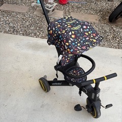 三輪車