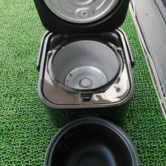 ニトリ マイコン炊飯ジャー SN-A5BK (3合／0.54L)の画像