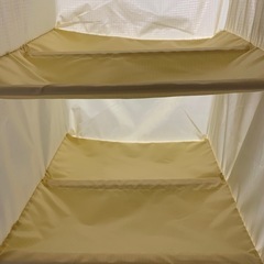 吊り下げ収納　吊り下げ衣類収納の画像