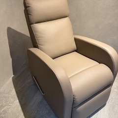 【ほぼ新品】リクライニングチェアお譲りします！の画像