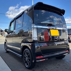 月々1.2万円〜分割払い可❗️ 車検2年付き！【名義変更代込み】大人気☆ホンダ N-BOXカスタム☆Bluetoothナビ付き☆走行中DVD見れます☆ETC付き☆スライドドア♪しかも両側☆ドラレコ付き☆スマートキー☆フルオートエアコン☆事故修復歴無し☆そのまま乗って帰れます❗️の画像
