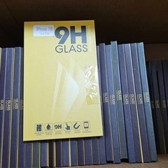 iPhone7、SE対応ガラスフィルム差し上げます。