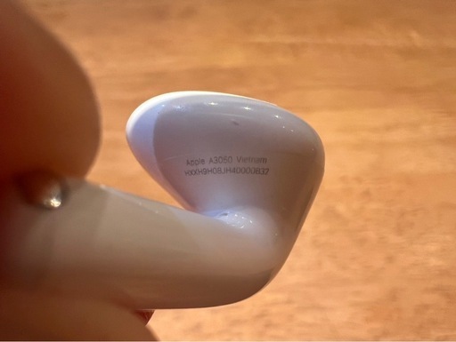 AirPods 第4世代 ※右のみ