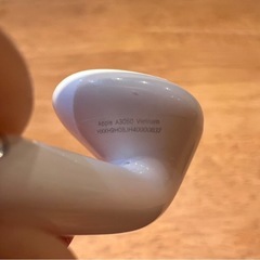 AirPods 第4世代 ※右のみの画像