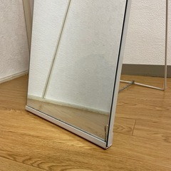 全身鏡の画像