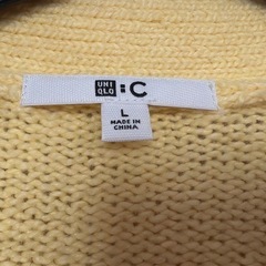 UNIQLO カーディガン　値下げの画像