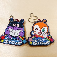 バイキンマン　ドキンちゃん　キーホルダー