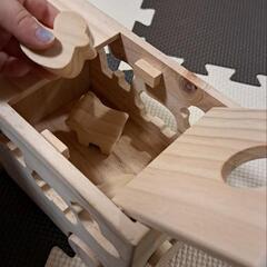 木の知育おもちゃの画像