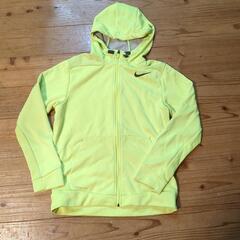 ナイキパーカーメンズМ