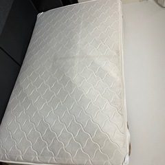 【譲り先決定】セミダブルマットレス+ベッドフレームセットの画像