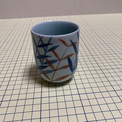 ⑤有田焼湯呑み一個の画像