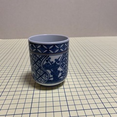 ⑧湯呑み一個