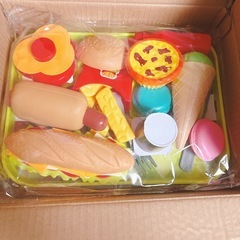 【2/9まで】子ども用おもちゃ　ままごとセット　ハンバーガー屋さん
