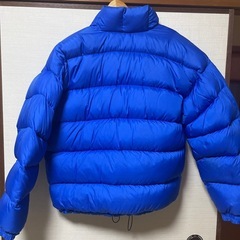 marmot ダウンジャケットの画像