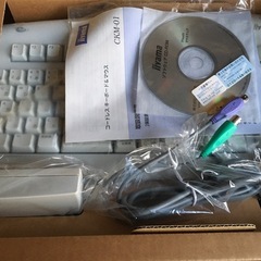 ワイヤレスキーボード・マウス　未使用品の画像