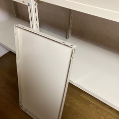 スチールラックの画像