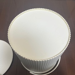 オムニウッティ　LL 20L バケツ　大容量　　蓋付き　ホワイト　の画像