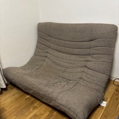 2人掛けソファ　東京インテリア購入