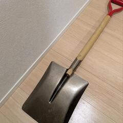 角型ショベル雪かきスチール製新品未使用の画像